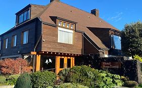 Hostal Buena Tierra